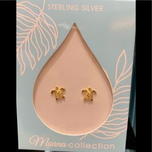 NWT Sterling silver hawaii earrings